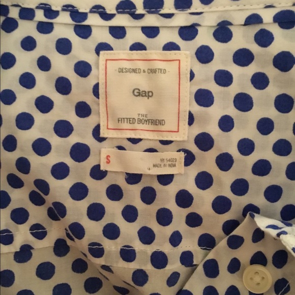 Gap white/blue dots fitted boyfriend button shirt - Picture 5 of 6